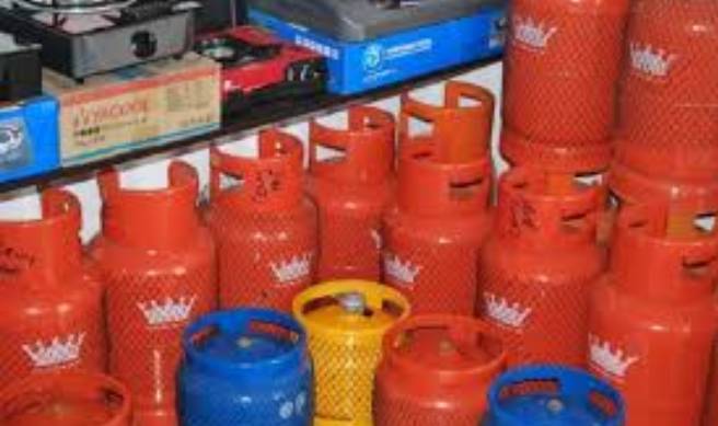 Gas to Ash: Nigerian Households Forced Back to Charcoal, Firewood as LPG Hits ₦2,400/kg