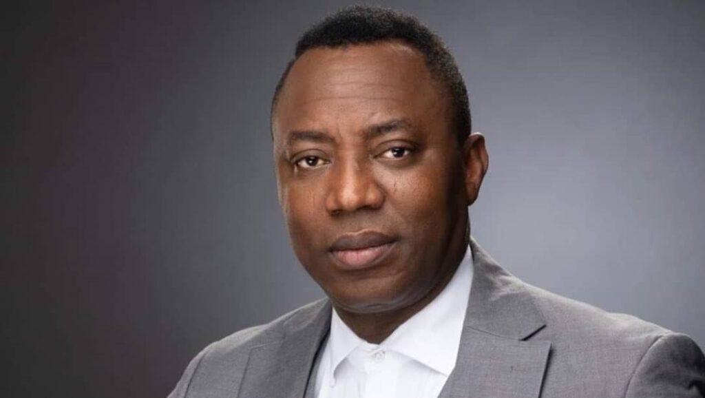Breaking: Court Orders Remand of AAC Presidential Candidate Omoyele Sowore in Kuje Prison