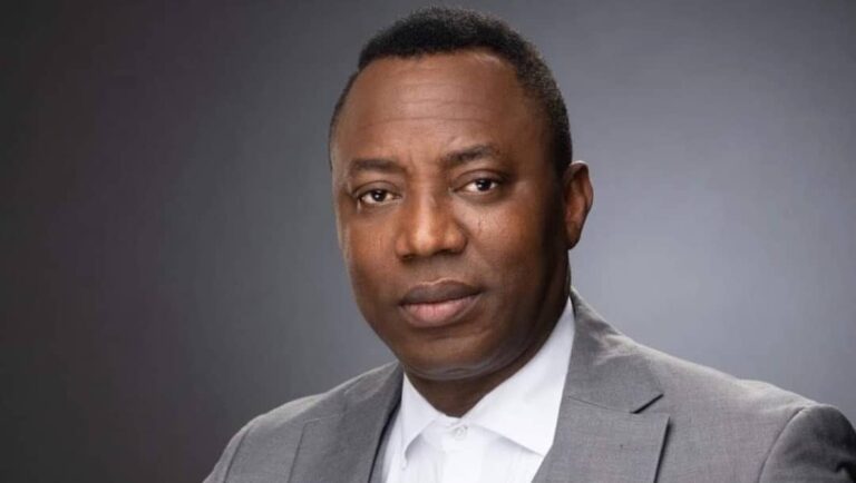 Breaking: Court Orders Remand of AAC Presidential Candidate Omoyele Sowore in Kuje Prison