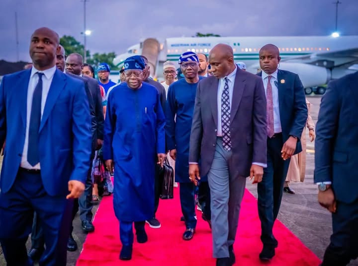 VIDEO: Nigerians Jubilate as President Tinubu Ends Working Vacation in Paris as He Returns Home to Resume Official Duties